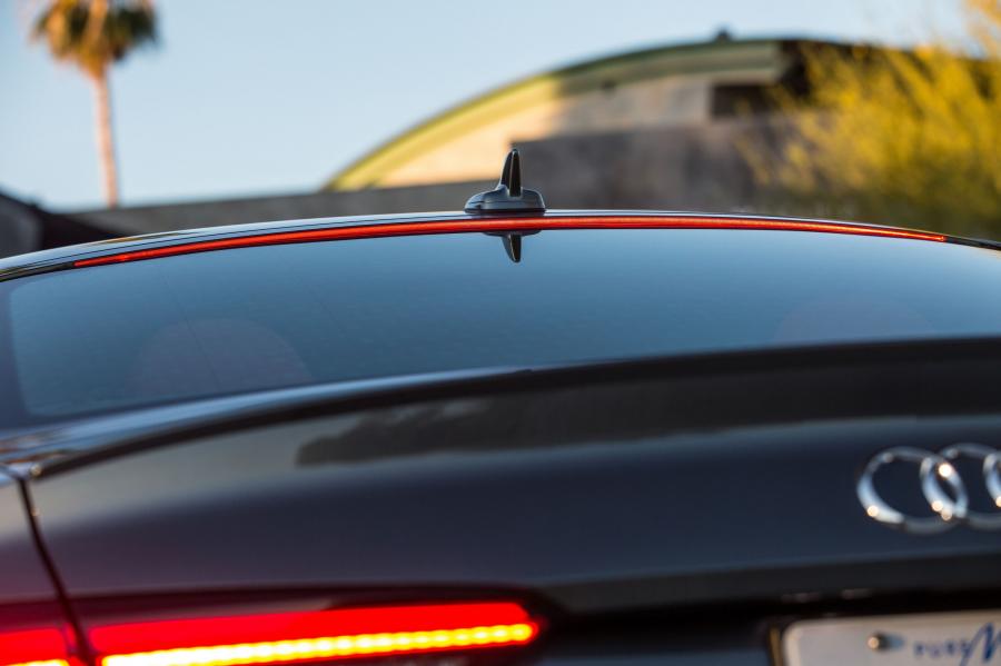 Детали экстерьера Audi S5 Coupe 2017 года  (NA) (фото 7 из 62)